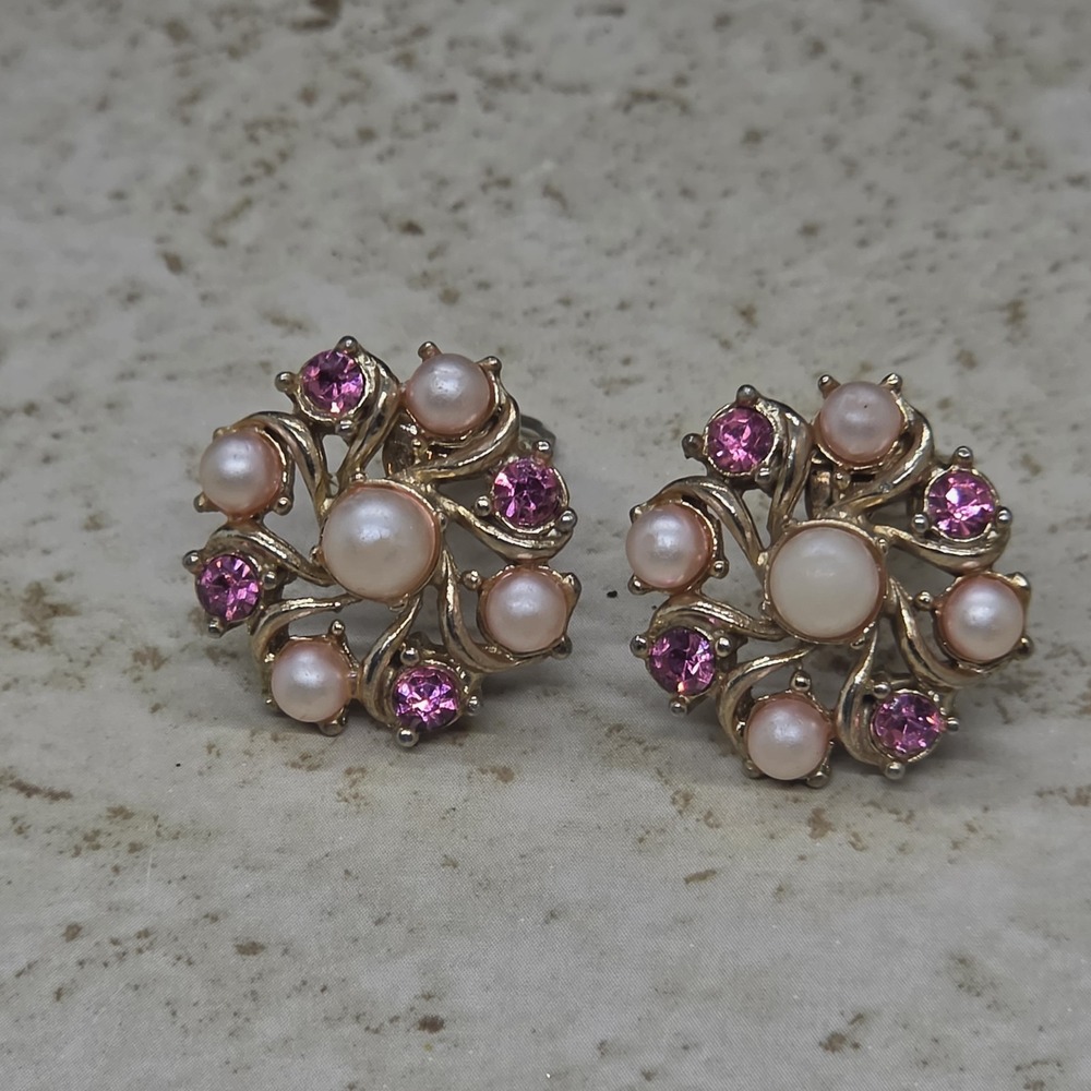 Pair Of Mid Century Modern Pink Rhinestone And Pearl Clip On Earrings